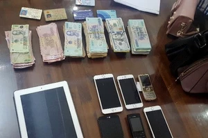 Phá đường dây cá độ bóng đá quy mô gần 60 tỉ đồng