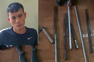 Bắt thanh niên dẫn 20 'đàn em' cầm súng, dao xử đối thủ 