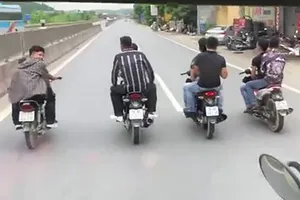 Triệu tập nhóm thanh niên dàn hàng ngang quốc lộ 1A