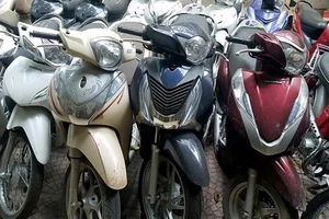 Băng trộm xe máy ở Thanh Hóa sa lưới công an