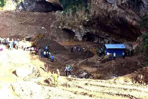 Sau 11 ngày tìm kiếm, cứu hộ tìm được thi thể vụ sập hầm vàng