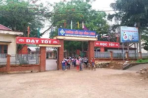 Nghi phạm đâm nhiều học sinh có cuộc sống lập dị