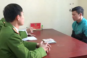 Đầu thú sau khi cướp 100 triệu chữa bệnh ung thư cho vợ