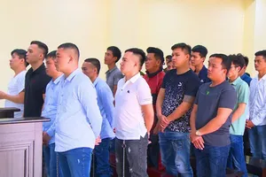 Vì sao hoãn xử băng tín dụng đen lên tới hơn 20 người 