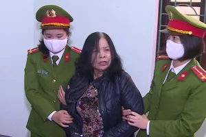 Lừa xin việc lấy gần 650 triệu đồng