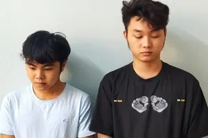 Bé 14 tuổi bị 'sập bẫy', mất 12 triệu cho nhóm tội phạm