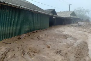 Mưa lớn ở Thanh Hóa nguy cơ xảy ra lũ quét sạt lở đất