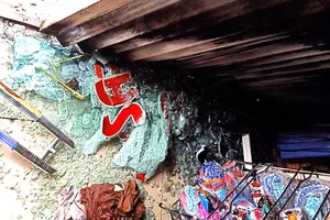 Hiện trường vụ tạt xăng nhằm thiêu đốt cả gia đình. Ảnh: T.H