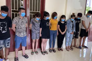 1 chủ tịch xã ở Thanh Hóa bị tạm đình chỉ do để quán karaoke hoạt động