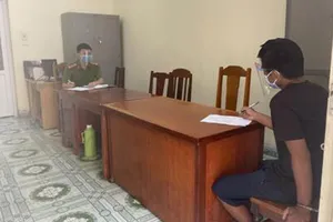 Bị bắt vì đánh công an để 'thông' chốt kiểm dịch