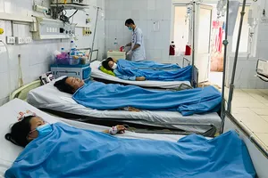 BV Thanh Hóa thông tin sức khỏe 10 người phản ứng nặng sau tiêm Vero Cell 