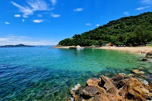 Có một hòn đảo đẹp tựa thiên đường ở xứ Thanh