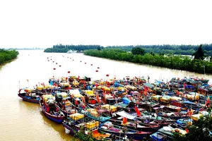 Thanh Hóa dừng các cuộc họp không cấp bách để ứng phó bão số 4