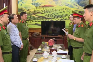 1 cựu chủ tịch UBND huyện ở Thanh Hóa bị bắt