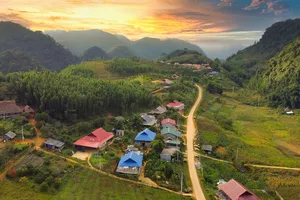 Khám phá thiên đường ngủ quên ở xứ Thanh