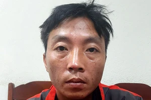 Đem mìn lên cầu kích nổ để giải tỏa bức bối