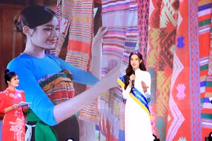 Hoa hậu Đỗ Thị Hà làm đại sứ du lịch Thanh Hóa