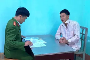 Giăng dây điện bẫy chuột làm 2 người tử vong