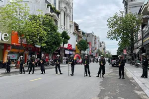 Hàng chục cảnh sát bao vây khu vực nhà trùm giang hồ xứ Thanh