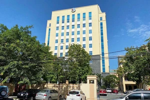 3 phó giám đốc sở ở Thanh Hóa bị cách hết các chức vụ trong Đảng