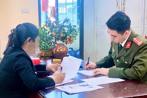 1 phụ nữ bị phạt 7,5 triệu đồng vì báo chốt đo nồng độ cồn trên Facebook