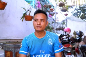 Tài xế taxi kể lại 5 phút kinh hoàng bị phạm nhân trốn trại cướp xe