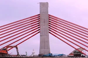 Cận cảnh cầu dây văng trăm tỉ đầu tiên ở Thanh Hóa sắp hoàn thành