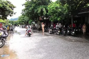 Công an và một phụ nữ tử vong sau nhiều tiếng súng trong nhà