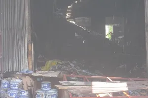 Cháy nhà, hai cháu bé tử vong