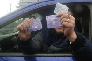 Xử lý nghiêm tài xế gây ách tắc BOT Biên Cương