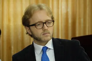 'Người dân, doanh nghiệp nhỏ cõng thuế cho tập đoàn'