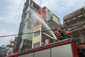 Cháy quán karaoke nổi tiếng ở Hải Phòng