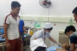 Nổ mìn giờ tan ca, 14 công nhân bị thương nặng