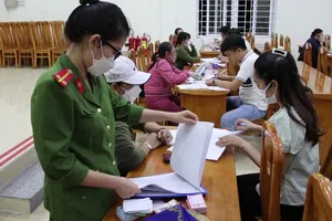 300 công an truy quét các ổ lô đề tại TP Đồng Hới