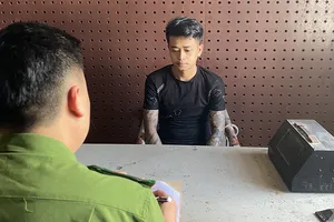 Bắt thanh niên hack tài khoản Facebook để lừa đảo 