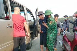 Quảng Bình lập Ban chỉ huy tiền phương tìm kiếm 11 ngư dân mất tích