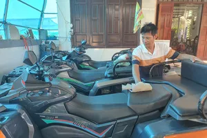 Quảng Bình cấm kinh doanh xe địa hình leo đồi cát vì...chưa có tiền lệ