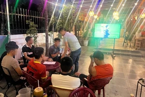 Cá độ bóng đá mùa Euro, 8 người ở Quảng Bình bị khởi tố