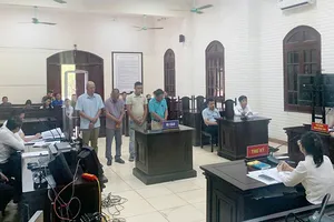 Phó Giám đốc Trung tâm đăng kiểm ở Quảng Bình lãnh án 7 năm tù vì nhận hối lộ