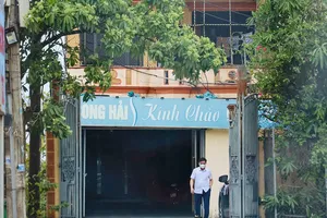 Chủ tịch xã bị kỷ luật vì đi ra từ nhà nghỉ trong giờ làm việc