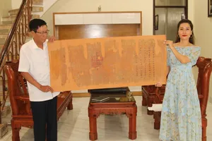 Dòng tộc ở Quảng Trị gìn giữ hơn 100 năm sắc phong của vua Khải Định