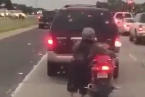 Khi chân ngắn đi mô tô