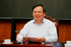 Clip: Tổng cục Du lịch nói về vụ “đòi xử ông Vinh“