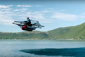 Trình làng ​'xe bay' của đồng sáng lập Google