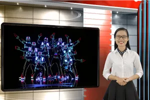 Lạ mắt với màn vũ đạo được vẽ bằng ánh sáng