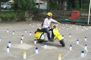 Màn trình diễn vespa điệu nghệ tại Coppa Piemonte