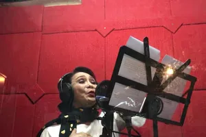 Nghệ sỹ Bạch Tuyết ca vọng cổ... 'Em Gái Mưa'