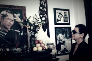 Khánh Ly bất ngờ công bố giấy cho phép tác quyền của Trịnh Công Sơn