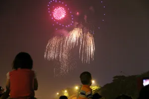 Viết cho con trước giờ giao thừa 