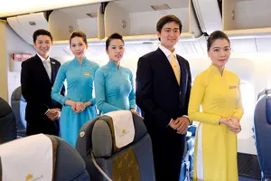 Vietnam Airlines lấy ý kiến hành khách về đồng phục mới 